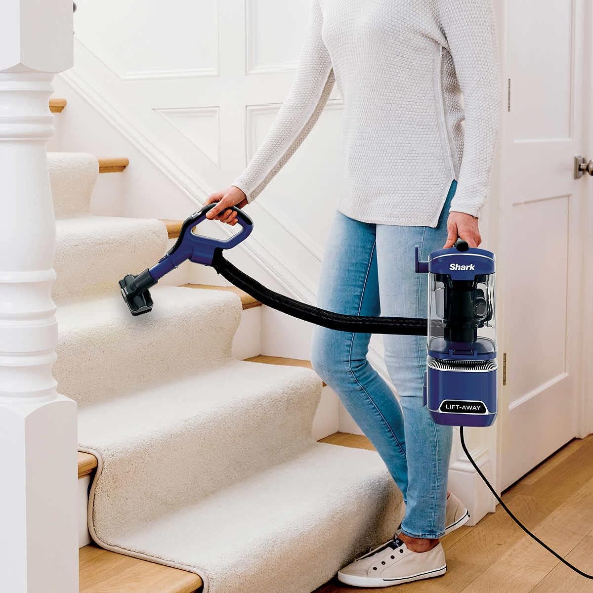 Shark UV850 Performance Lift-Away ADV Upright Vacuum - DuoClean PowerFins, Self-Cleaning Brushroll, Powerful Pet Hair Pickup, HEPA Filter