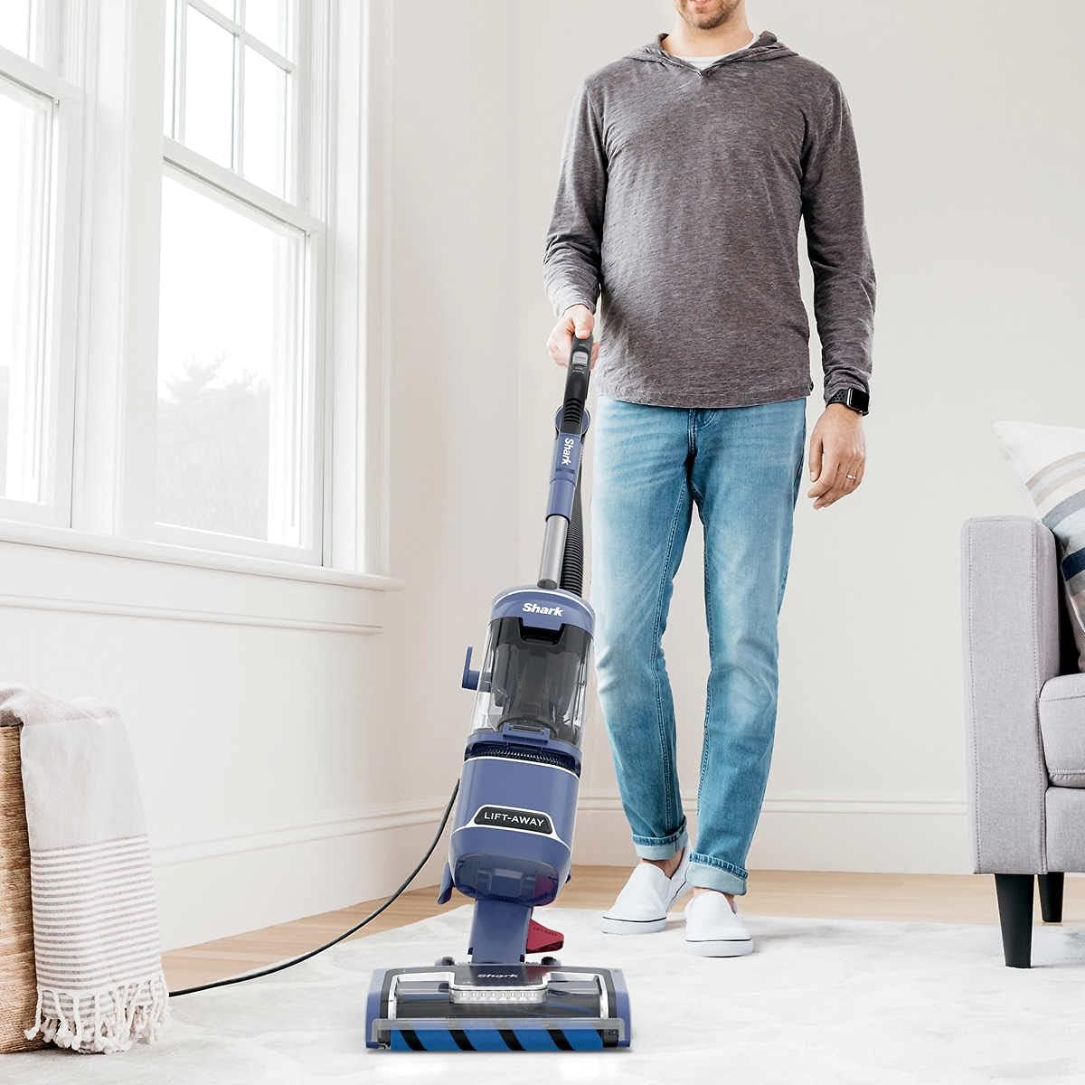 Shark UV850 Performance Lift-Away ADV Upright Vacuum - DuoClean PowerFins, Self-Cleaning Brushroll, Powerful Pet Hair Pickup, HEPA Filter