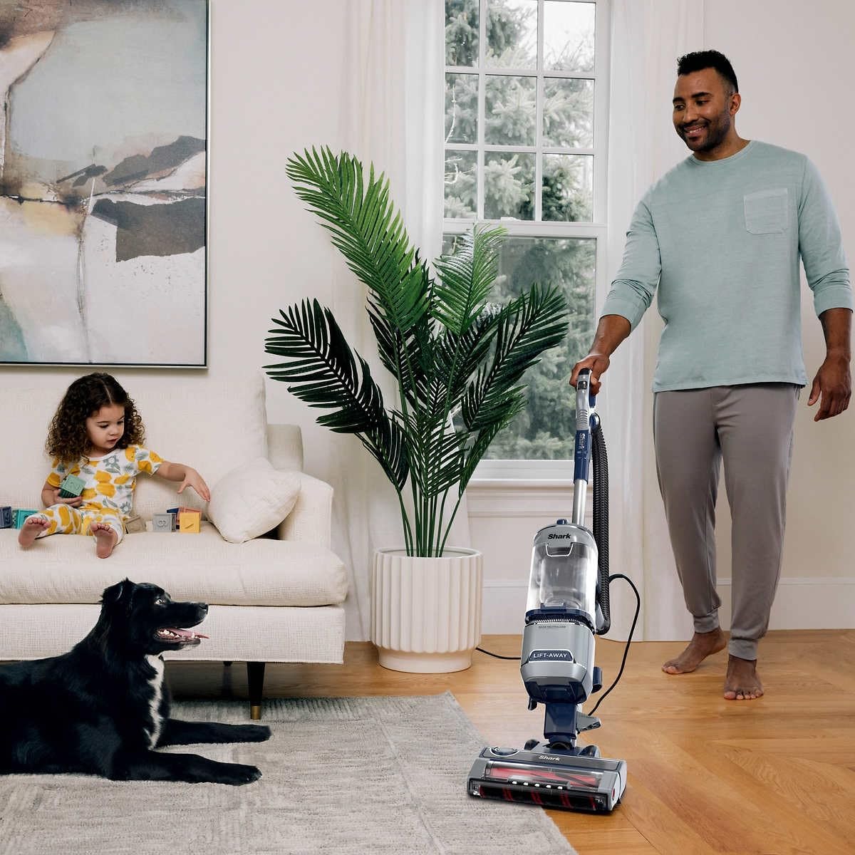 UV900 Pet Performance Plus Lift-Away Upright Vaccum with DuoClean PowerFins HairPro & Odor Neutralizer Technology, Anti-Allergen Complete Seal Technology & HEPA Filter, Navy/Silver